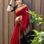 Pure Cotton Saree (Red) with Blouse Material