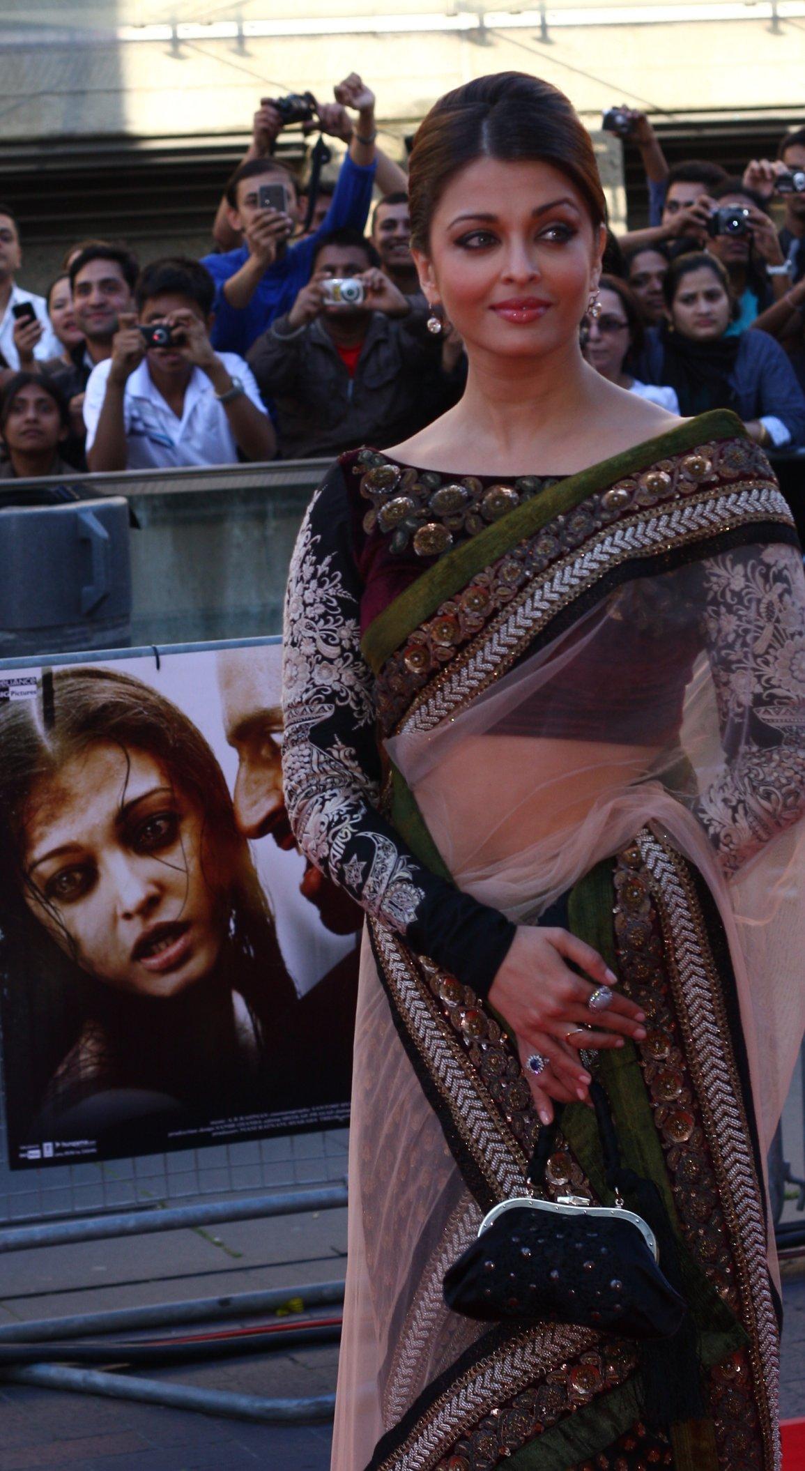 Aishwarya_bachchan